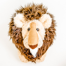 Load image into Gallery viewer, Faux Lion Head