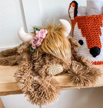 Load image into Gallery viewer, Highland Cow Lovey